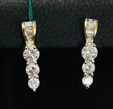 3/4ct Graduated Diamond Earrings 
