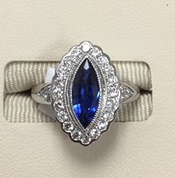 Sapphire & Diamond ring. 