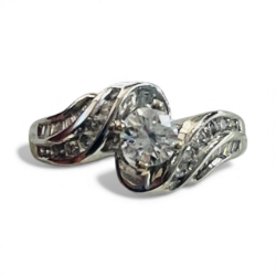 0.88ctw Diamond Engagement Ring 