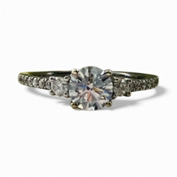 1/3CTW Diamond Engagement Ring 
