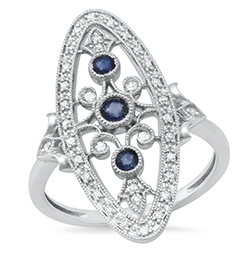 Sapphire & Diamond ring. 