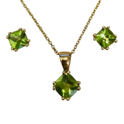 Peridot Earring & Pendant Set 