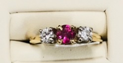 Ladies Ruby &amp; Diamond Ring 
