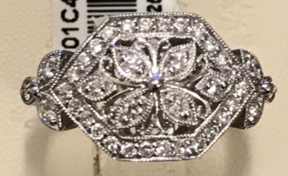Ladies Vintage Style Diamond Ring 