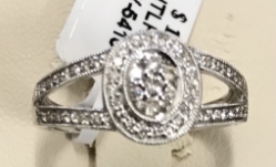 Ladies Diamond Ring 