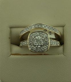 Ladies 10KY Gold Bridal Set 