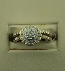 Ladies 10KY Gold Bridal Set 