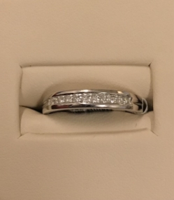 1/2CTW Diamond Band 
