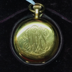 Tiffany &amp; Co. Vintage Pocket Watch Tiffany & Company,Tiffany & Co.,Tiffany & Co,Tiffany Vintage Pocket Watch,Vintage Pocket Watch,Tiffany Pocket Watch,Tiffany & Co. Pocket Watch,Vintage Tiffany Watch,Tiffany Pocket Watch with Original Box,18K Yellow Gold Pocket Watch,Yellow Gold Pocket Watch,Hand-Engraved Pocket Watch,Tiffany & Co. Gold Watch,Gold Vintage Watch,Antique Pocket Watch,Vintage Watch,Tiffany & Co. Collectibles,Collectible Pocket Watch,Hand-Engraved Watch,18K Gold Watch,Tiffany & Co. Jewelry,Tiffany Vintage Gold Watch,Pocket Watch with Box,Tiffany Antique Pocket Watch,Luxury Pocket Watch,Elegant Pocket Watch,Gold Hand-Engraved Watch,Small Vintage Pocket Watch,3.4cm Pocket Watch,Fine Pocket Watch,Vintage Timepiece,Classic Pocket Watch,Tiffany Collectors Watch