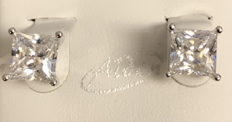 4CTW Swarovski Stud Earrings 