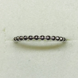 10K White Gold Beaded Band 