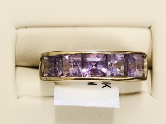 Ladies Amethyst Ring 