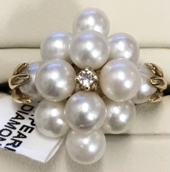 Cultured Pearl & Diamond Ring 