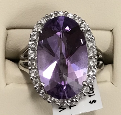 Ladies Amethyst & Diamond Ring 