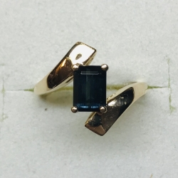 14k Yellow Gold Tourmaline Ring 