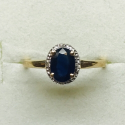 Diamond & Sapphire Ring 