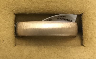 14KY Gold 5mm Band 
