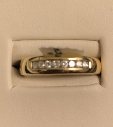 14KY 1/4CTW Diamond Wedding Band 