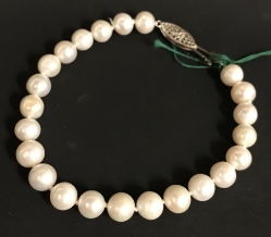 Fresh Water Pearl Bracelet 