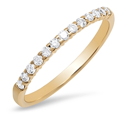 10K YELLOW GOLD 1/4CTTW DIAMOND BAND  